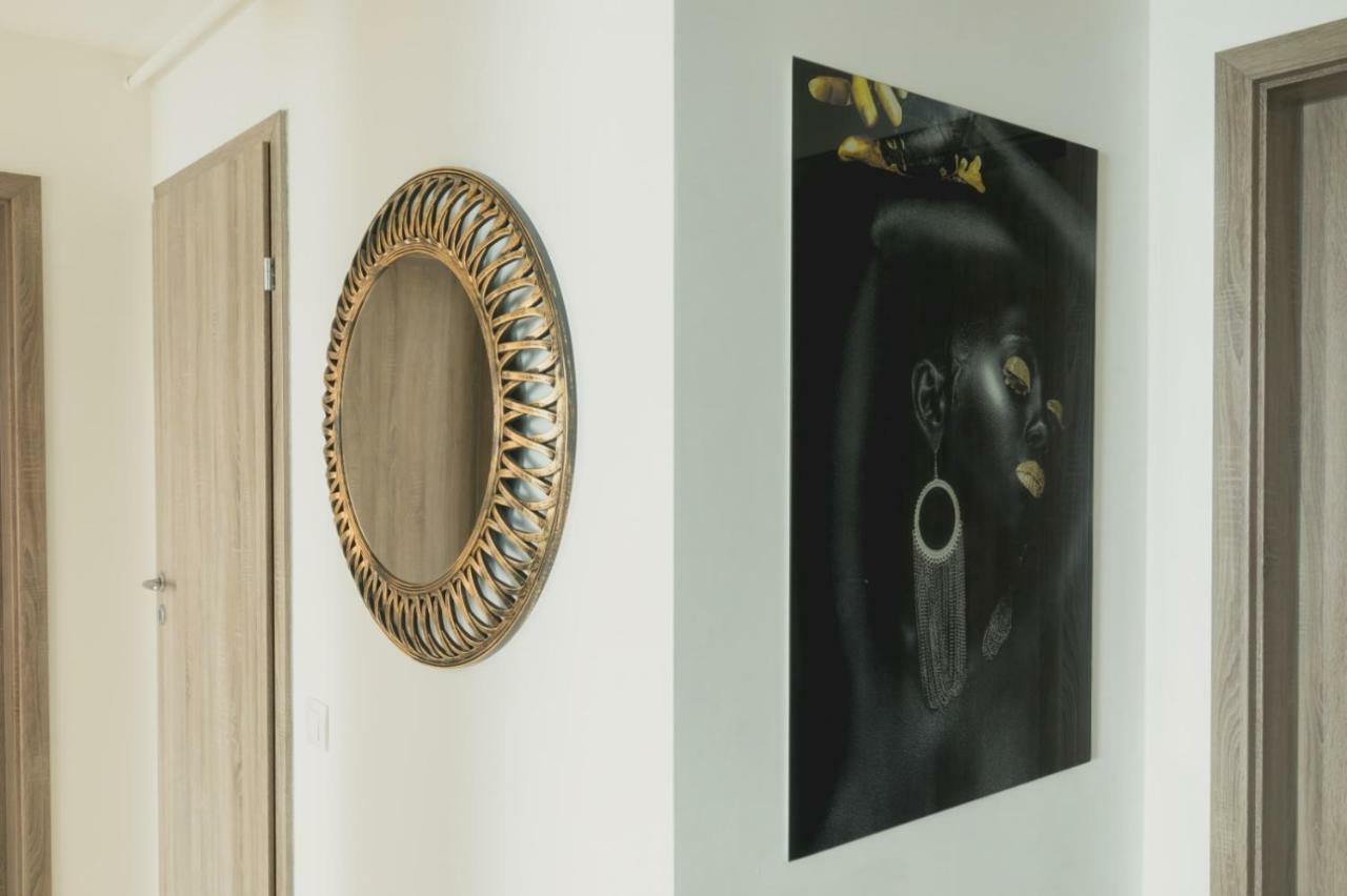 Apartment Alonisos Lux Brasov Exterior photo