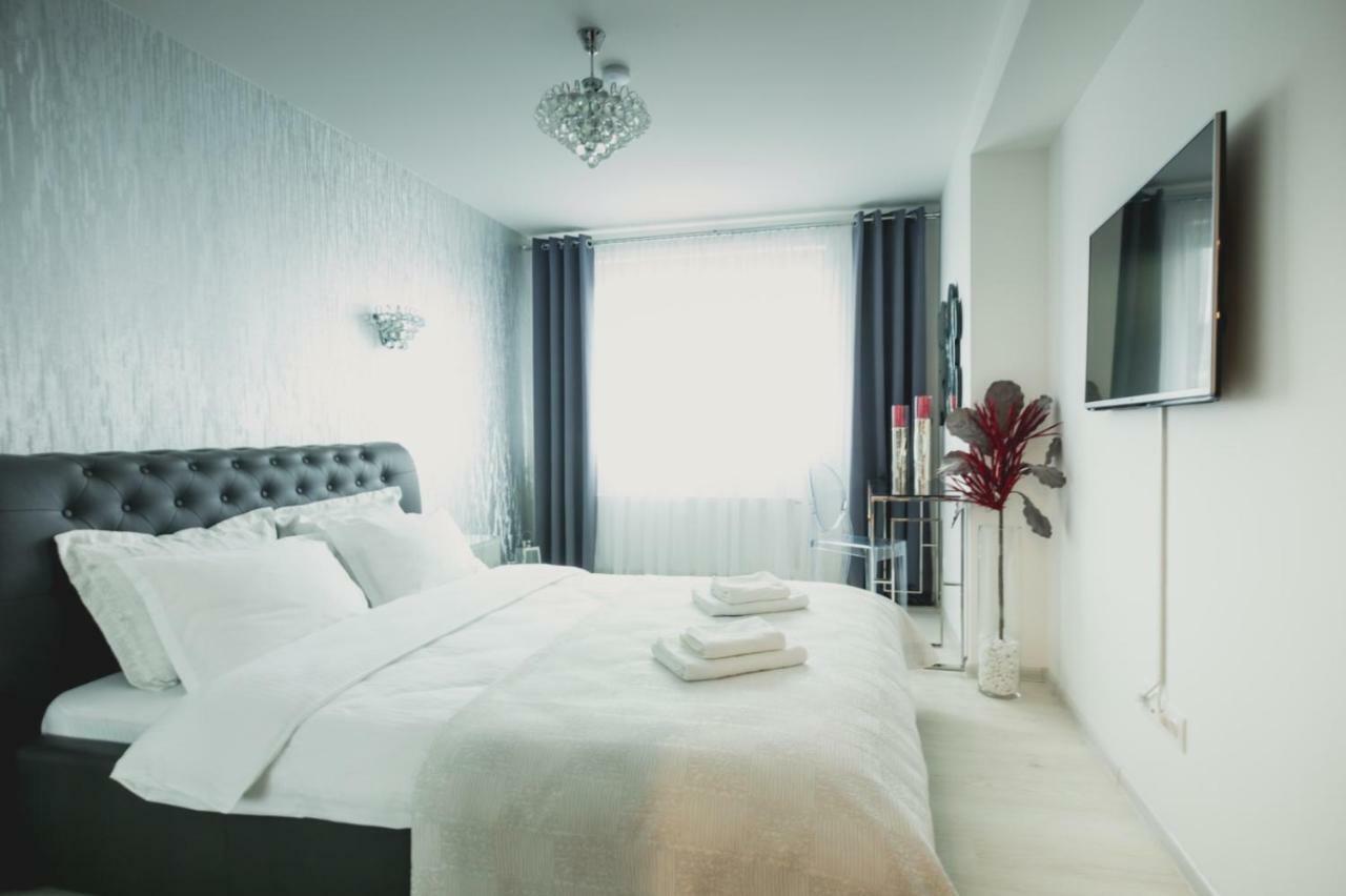 Apartment Alonisos Lux Brasov Exterior photo